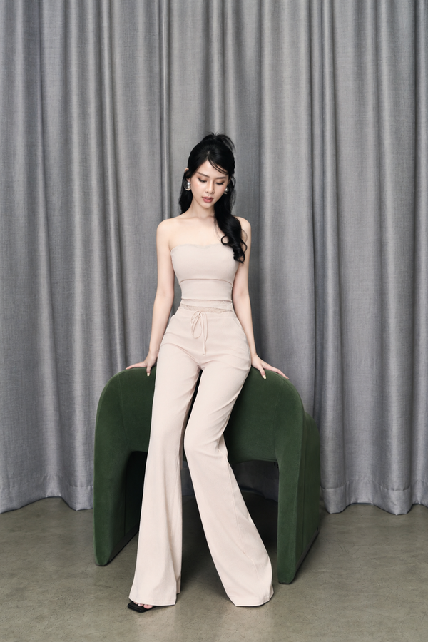 Belle Set in Blush Ivory