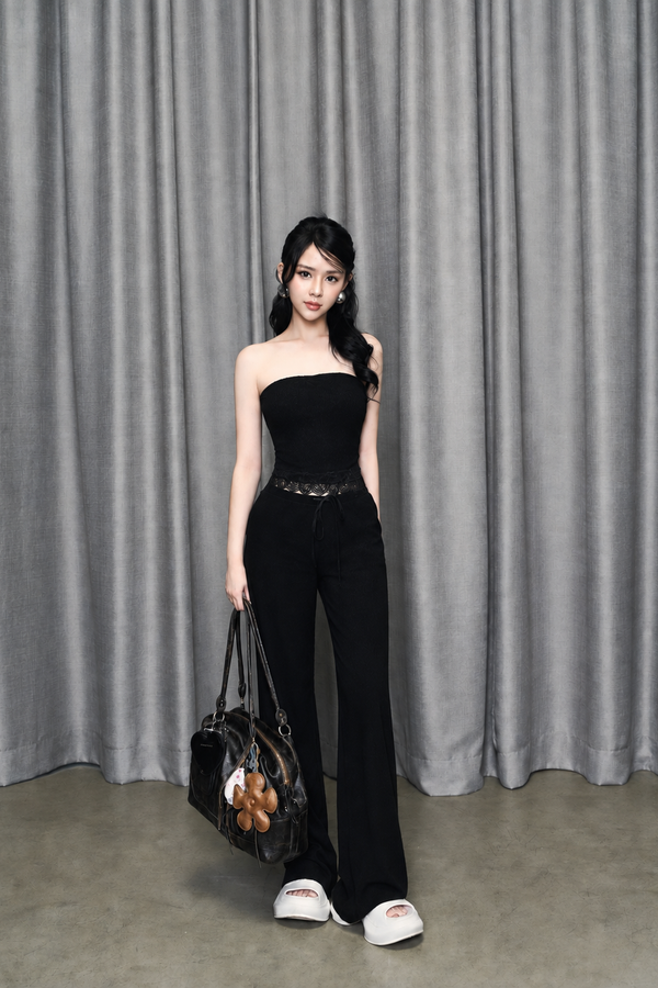 Belle Set in Black